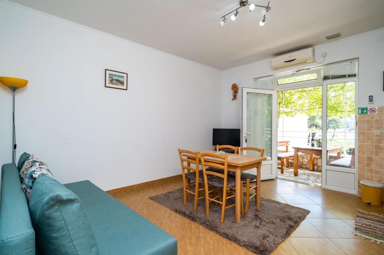 Apartment Zuljana 10233B Экстерьер фото